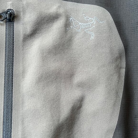 Arc'teryx Shell Jacket in gray size large - men's - Picture 2 of 10